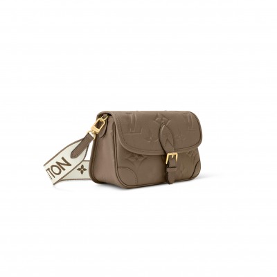 LOUIS VUITTON DIANE M15049 (24*15*9cm) 359